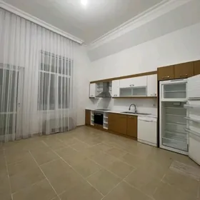 ÇEHOWA ELITKA 4 KOM 6 ETAJ 