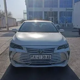 Toyota Avalon 2019