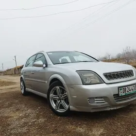 Opel Signum 2004