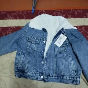 Джинсовая куртка