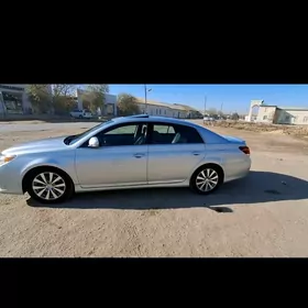 Toyota Avalon 2012