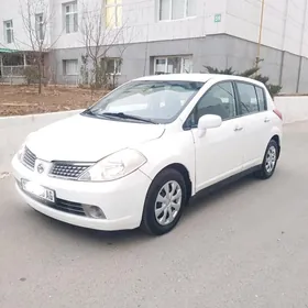 Nissan Versa 2010