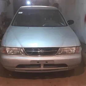 Nissan Sunny 1998