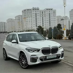 BMW X5 2021