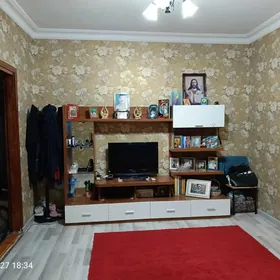 8 МКР,  5/5 ЭТАЖ, 1х2 КОМНАТН.