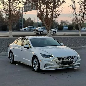 Hyundai Sonata 2020