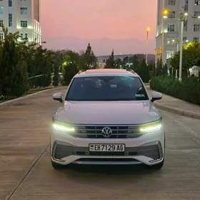 Volkswagen Tiguan 2024