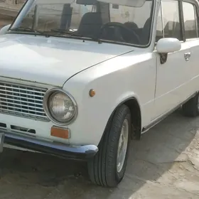 Lada 2104 1980
