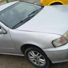 Nissan Sunny 1999