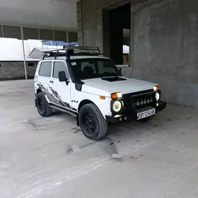 Lada Niva 2009