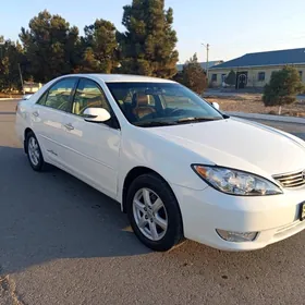 Toyota Camry 2004