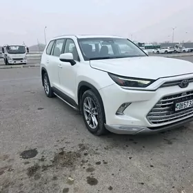 Toyota Grand Highlander 2024