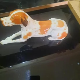 БОЛЬШАЯ ФАРФОРОВАЯ СОБАКА