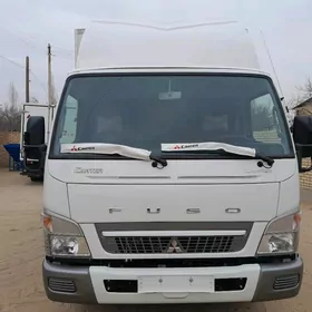 Mitsubishi Canter 2025
