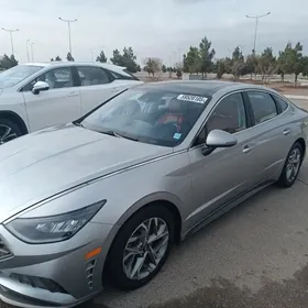 Hyundai Sonata 2021