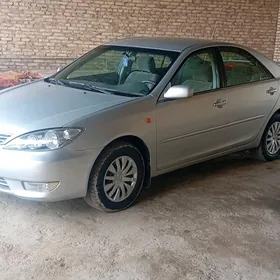Toyota Camry 2005