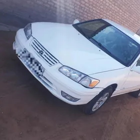 Toyota Camry 1998