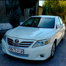 Toyota Camry 2010