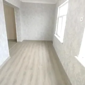 Chehow Sentr 3komnat satlyk