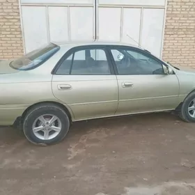 Toyota Carina 1993