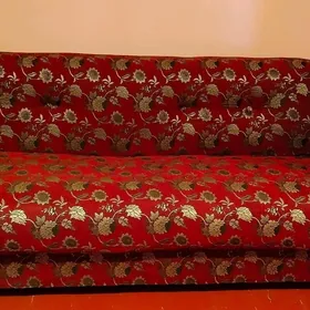 Диван с креслами