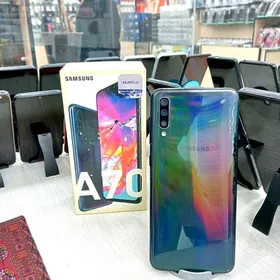 SAMSUNG A70 Tp