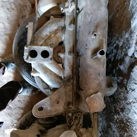 Dwigatel  UAZ 469 we GAZ 24