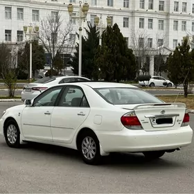 Toyota Camry 2003