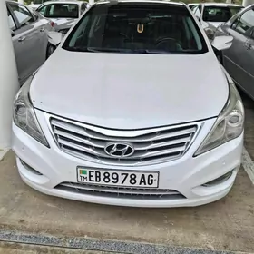 Hyundai Azera 2011