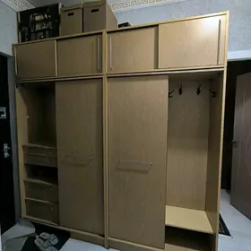 прихожая шкаф