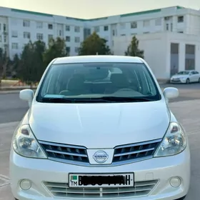 Nissan Tiida 2008