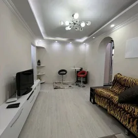 6 Mkr 1 komnat 2 edilen