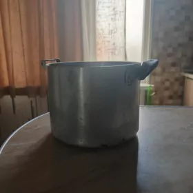 кастрюля алюминиевая