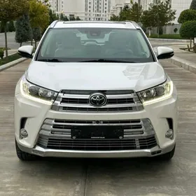 Toyota Highlander 2016
