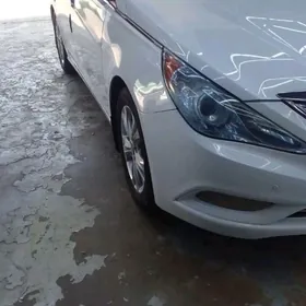 Hyundai Sonata 2012