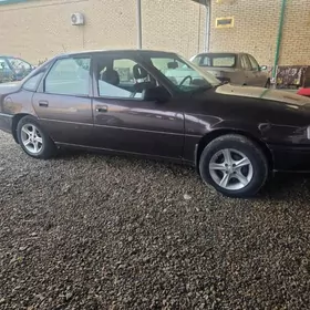 Opel Vectra 1992