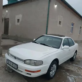 Toyota Camry 1993