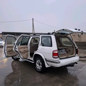 Nissan Pathfinder 1999