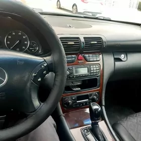 Mercedes-Benz C320 2000