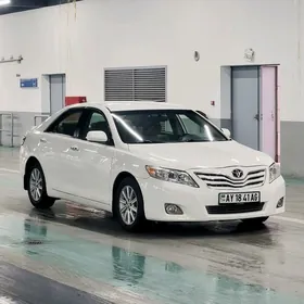 Toyota Camry 2010