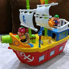 Корабль на батарейках