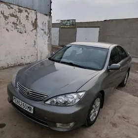 Toyota Camry 2005