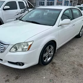 Toyota Avalon 2005
