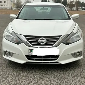 Nissan Altima 2017