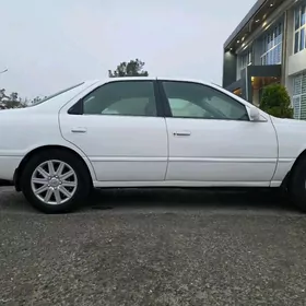 Toyota Camry 1999