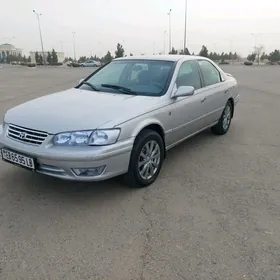 Toyota Camry 2001