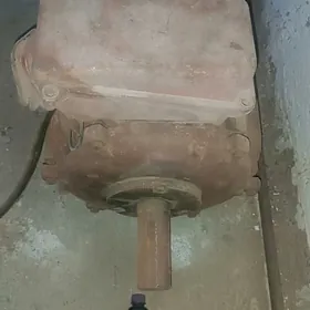 dwigatel  45 kw 1000 ob