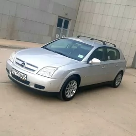 Opel Signum 2003
