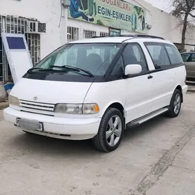 Toyota Previa 1992