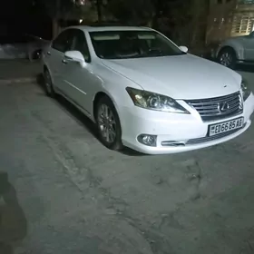 Lexus ES 350 2010